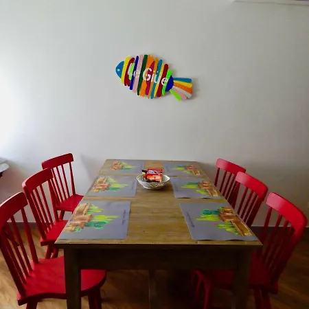 Le Giuee Guest house Genoa