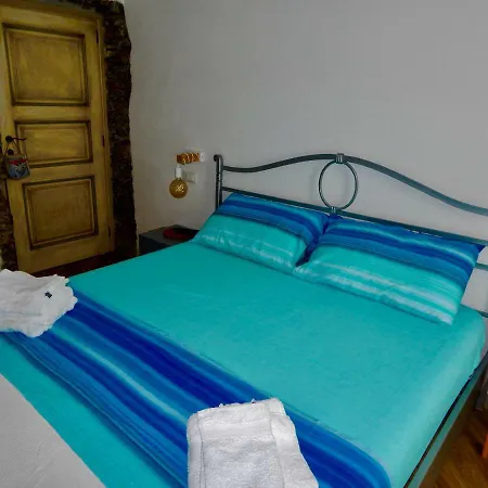 Le Giuee Guest house *