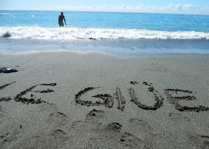 Le Giuee بيت ضيافة جنوة